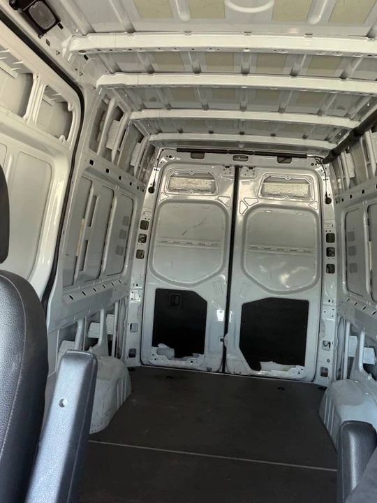 2020 Mercedes-Benz VS30 Sprinter - Image 9 of 15