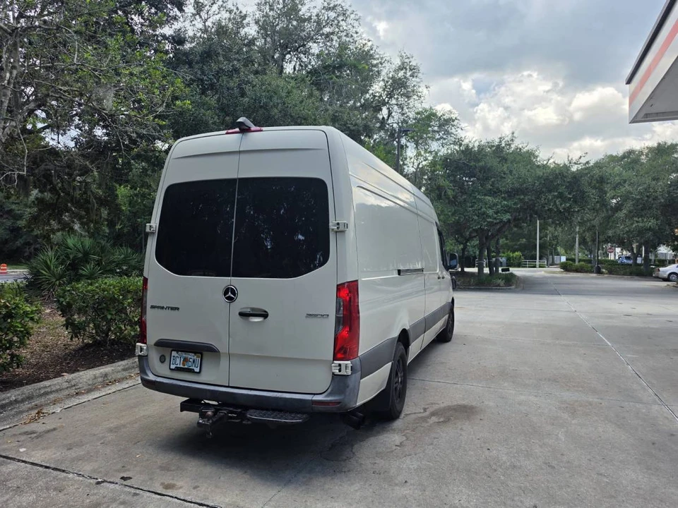 2022 Mercedes-Benz VS30 Sprinter - Image 4 of 8
