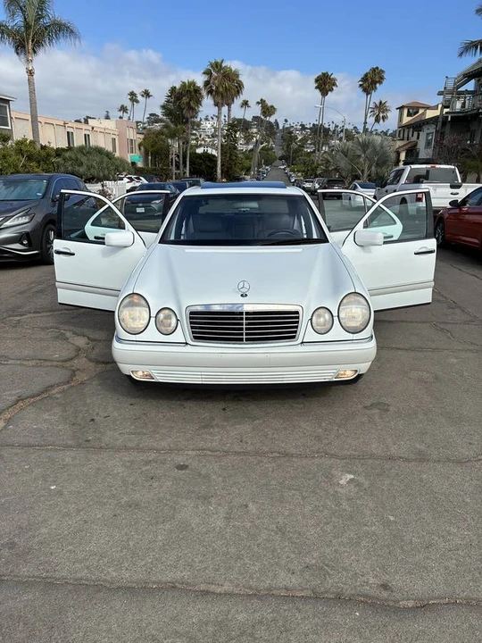 1997 Mercedes-Benz W210 E-Class - Image 2 of 15