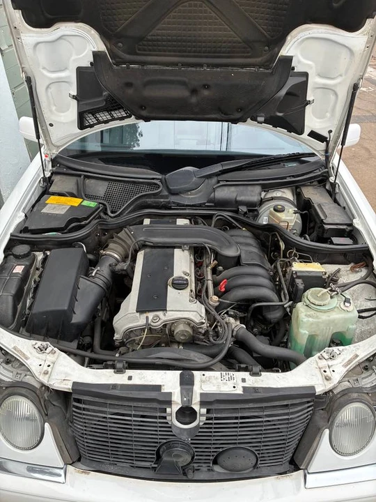 1997 Mercedes-Benz W210 E-Class - Image 13 of 15
