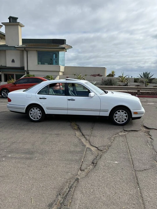 1997 Mercedes-Benz W210 E-Class - Image 8 of 15