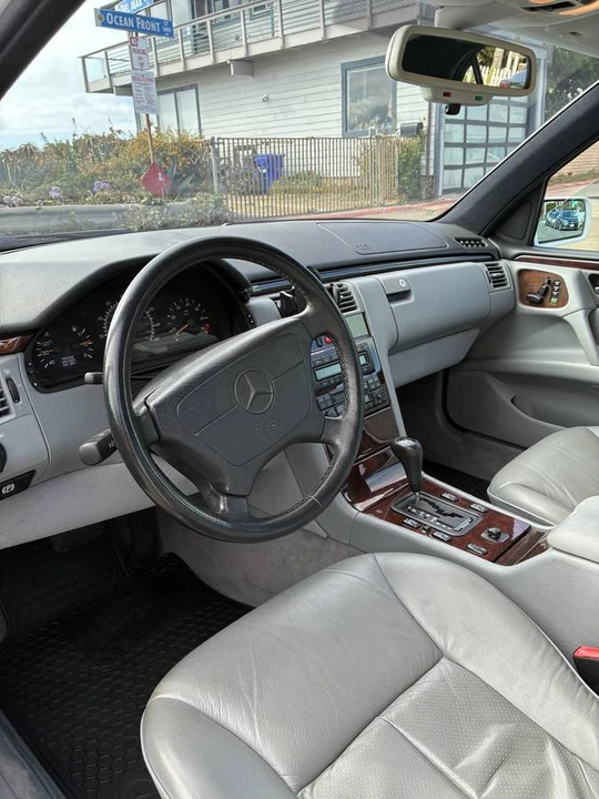 1997 Mercedes-Benz W210 E-Class - Image 9 of 15