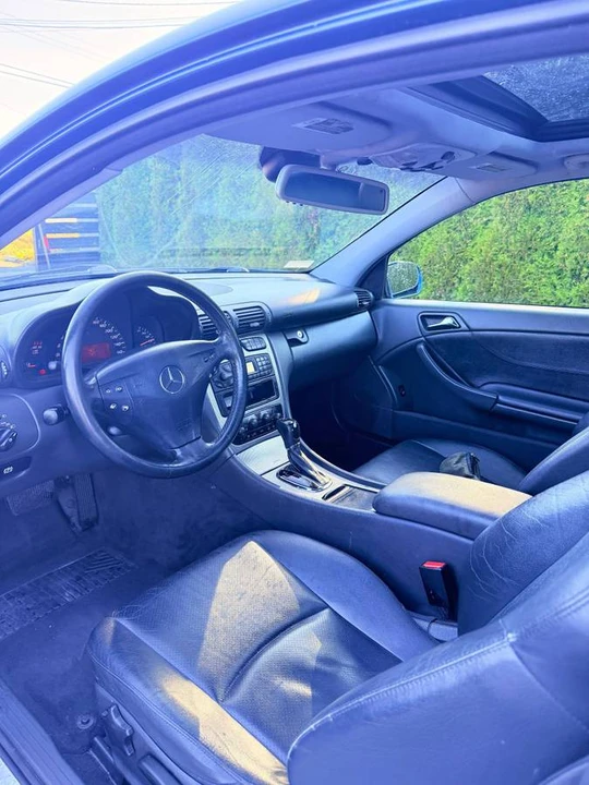 2002 Mercedes-Benz W203 C-Class - Image 6 of 9