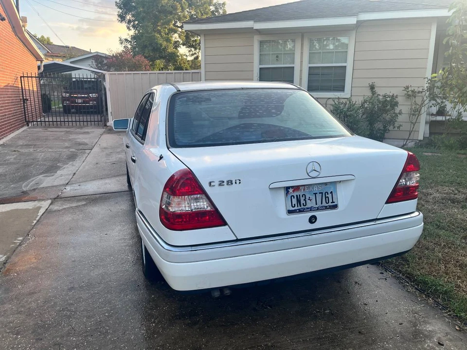 1995 Mercedes-Benz W202 C-Class - Image 3 of 15