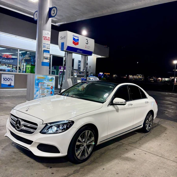 2015 Mercedes-Benz W204 C-Class - Image 2 of 12