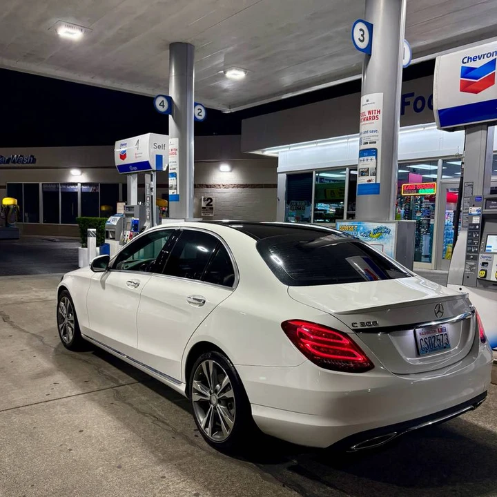 2015 Mercedes-Benz W204 C-Class - Image 4 of 12