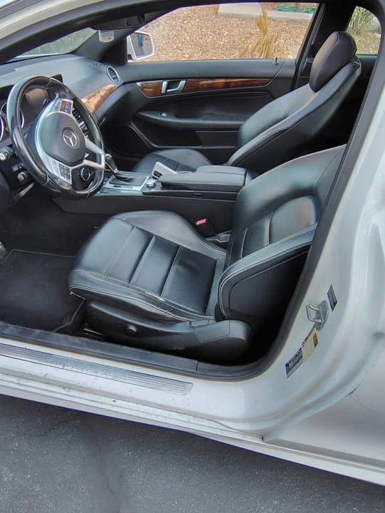 2013 Mercedes-Benz W204 C-Class - Image 3 of 4
