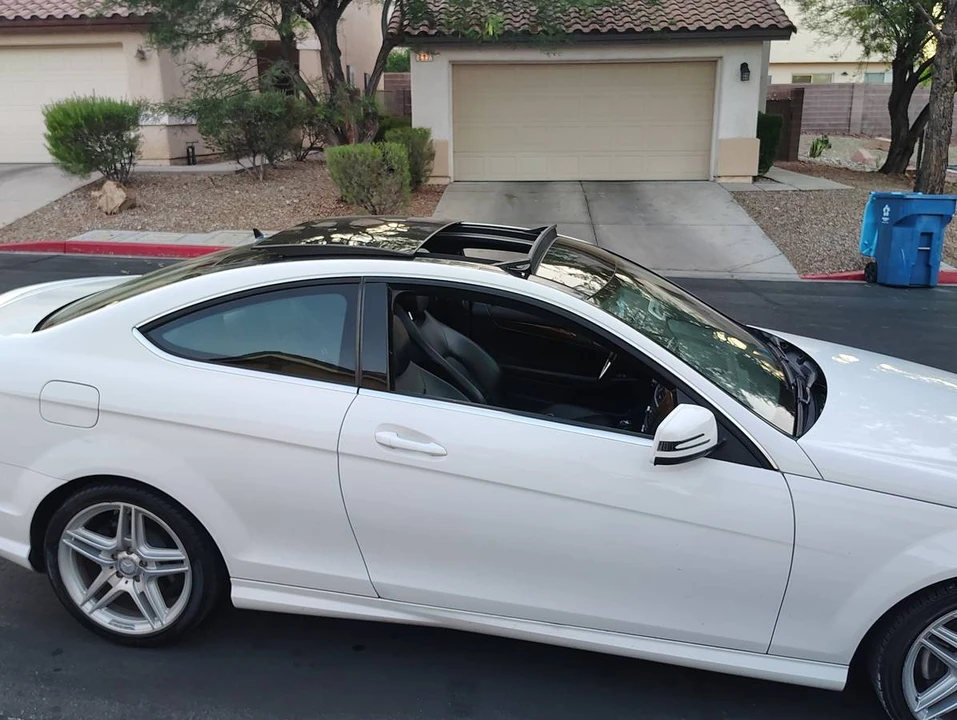 2013 Mercedes-Benz W204 C-Class - Image 2 of 4