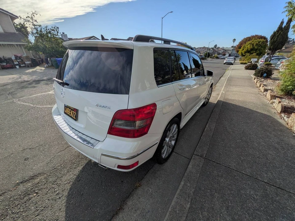 2010 Mercedes-Benz GLK-Class - Image 3 of 12
