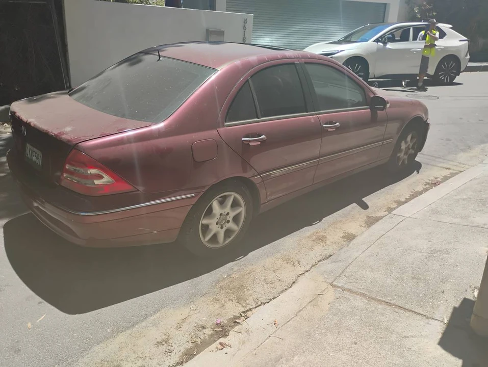 2002 Mercedes-Benz W203 C-Class - Image 3 of 9