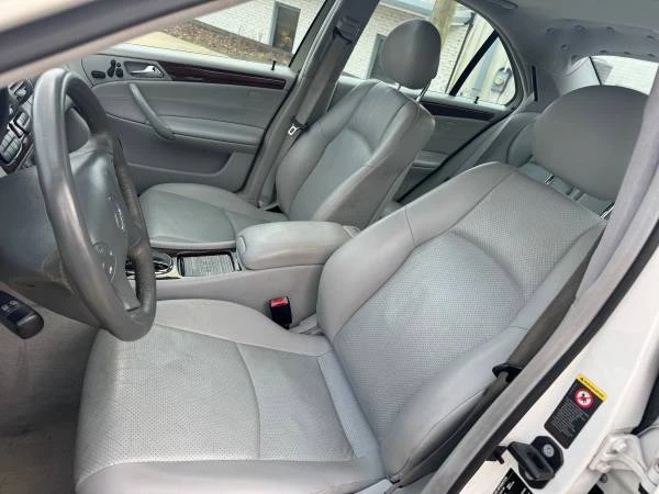 2001 Mercedes-Benz W203 C-Class - Image 19 of 21