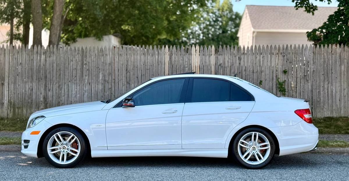 2013 Mercedes-Benz W204 C-Class - Image 4 of 15