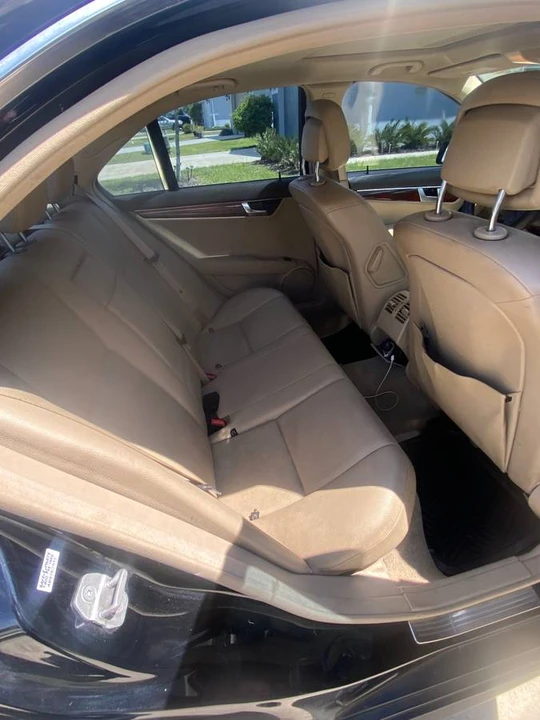2011 Mercedes-Benz W204 C-Class - Image 6 of 6