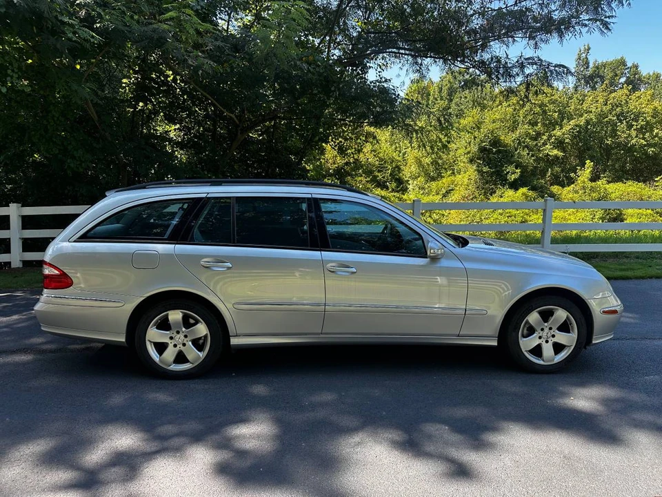 2004 Mercedes-Benz W211 E-Class - Image 3 of 24