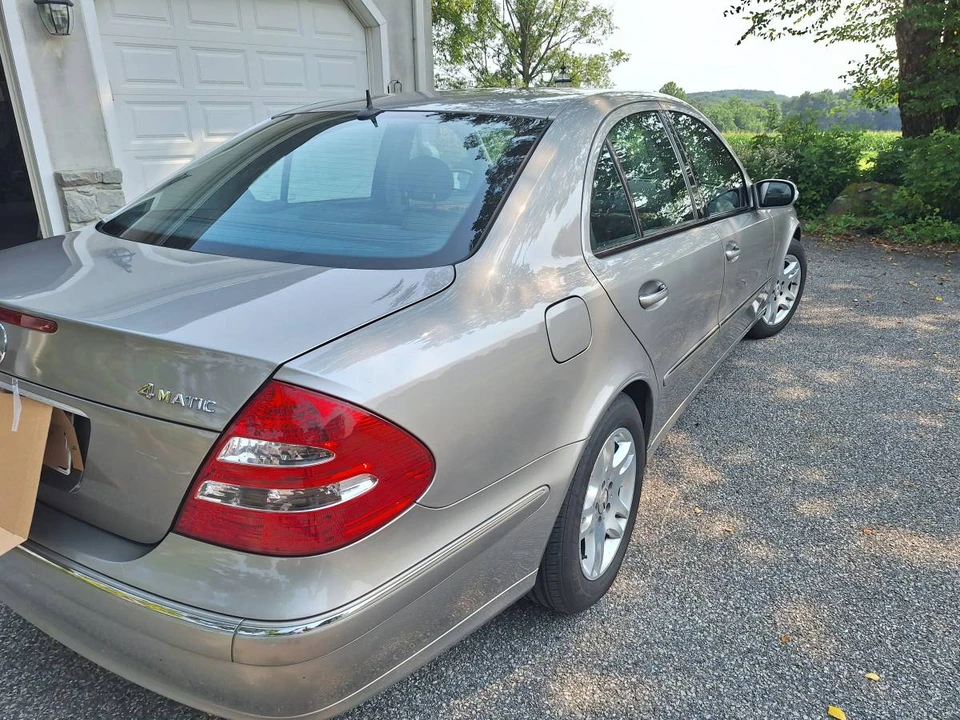 2006 Mercedes-Benz W211 E-Class - Image 7 of 16