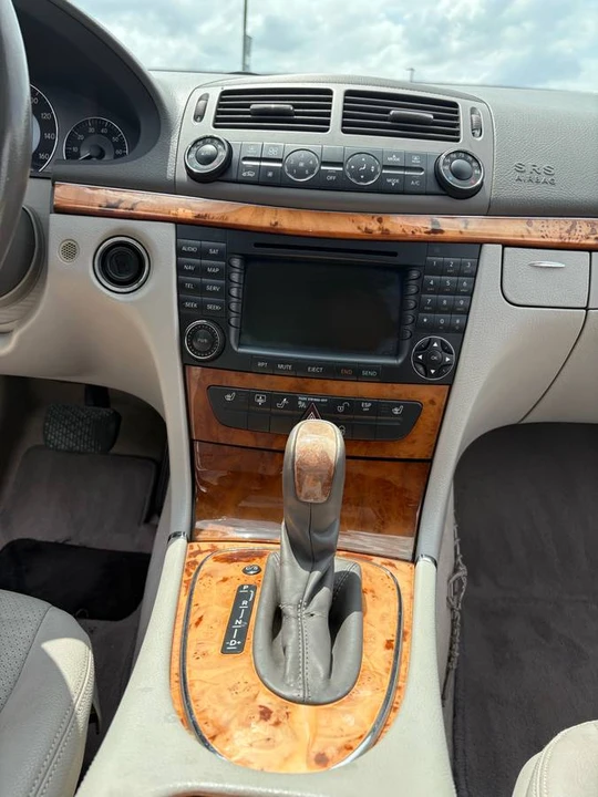 2006 Mercedes-Benz W211 E-Class - Image 14 of 15