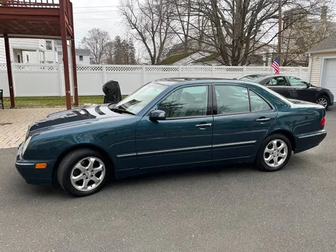 2002 Mercedes-Benz E320