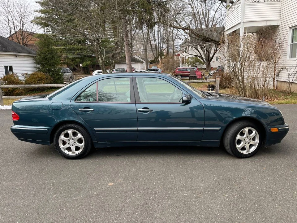 2002 Mercedes-Benz W210 E-Class - Image 2 of 9
