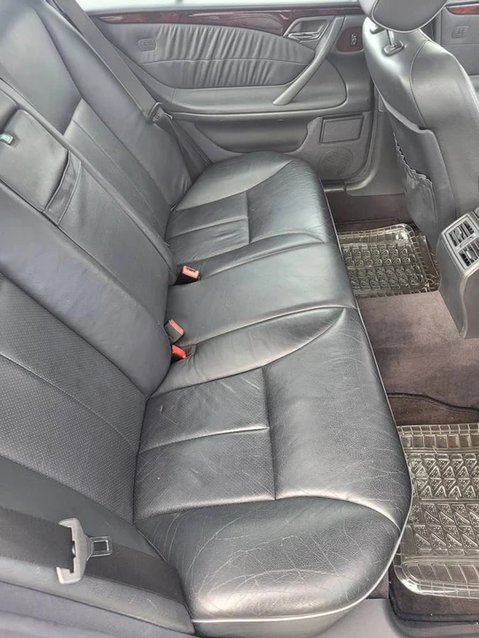 2001 Mercedes-Benz W210 E-Class - Image 10 of 23