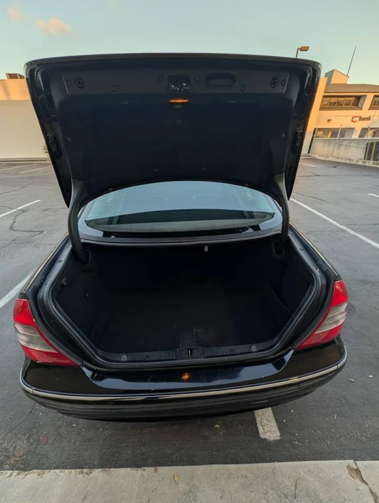 2007 Mercedes-Benz W211 E-Class - Image 10 of 24