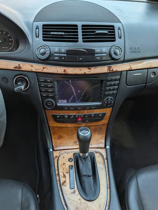 2007 Mercedes-Benz W211 E-Class - Image 8 of 24