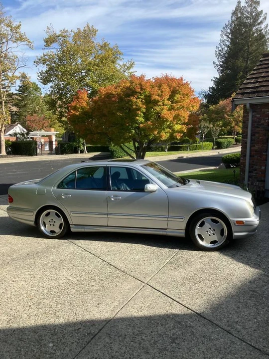 2000 Mercedes-Benz W210 E 36 & E 50 & E 55 & E 60 AMG - Image 9 of 9
