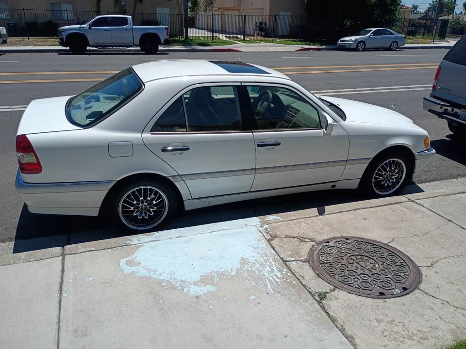 1998 Mercedes-Benz W202 C-Class - Image 10 of 12