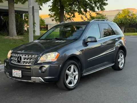 2011 Mercedes-Benz M-Class ML550
