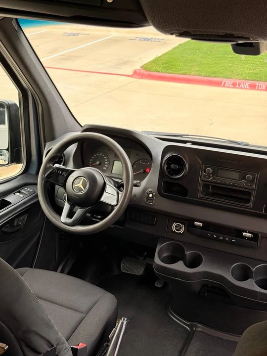 2019 Mercedes-Benz VS30 Sprinter - Image 14 of 18