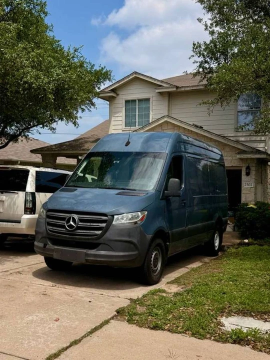 2019 Mercedes-Benz VS30 Sprinter - Image 17 of 18