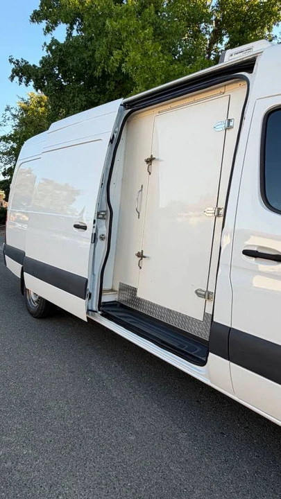 2019 Mercedes-Benz VS30 Sprinter - Image 5 of 16