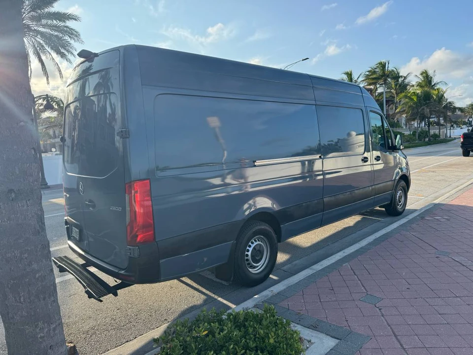2019 Mercedes-Benz VS30 Sprinter - Image 3 of 20