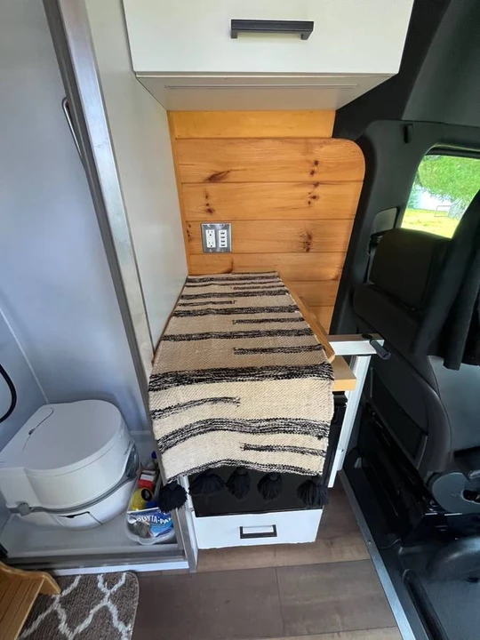 2019 Mercedes-Benz VS30 Sprinter - Image 5 of 12