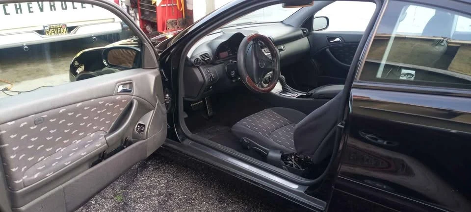 2004 Mercedes-Benz W203 C-Class - Image 4 of 6