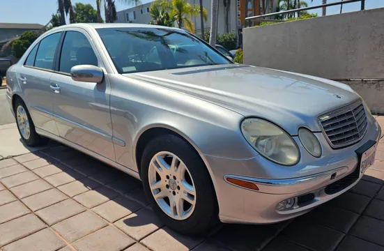 2003 Mercedes-Benz E320