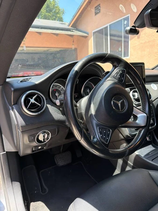 2015 Mercedes-Benz W205 C-Class - Image 9 of 19