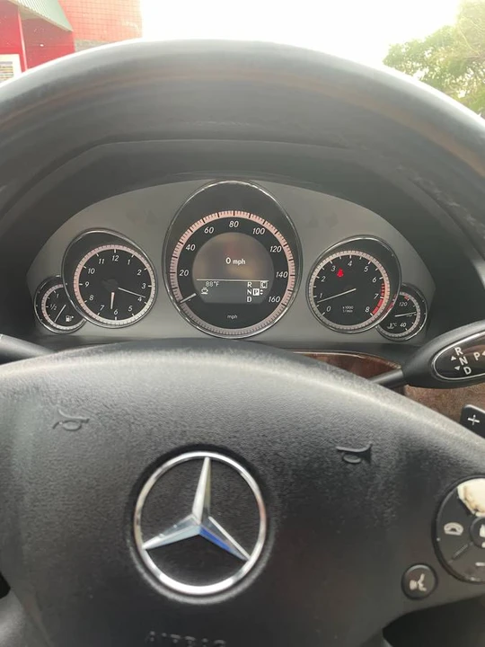 2010 Mercedes-Benz W212 E-Class - Image 12 of 15