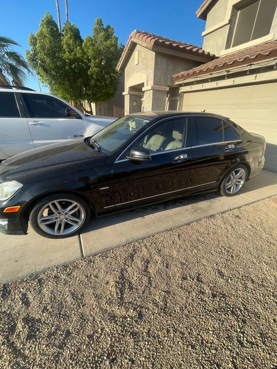 2012 Mercedes-Benz W212 E-Class - Image 2 of 3