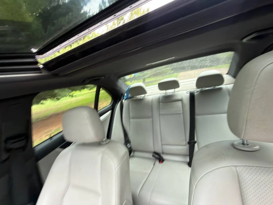 2012 Mercedes-Benz W204 C-Class - Image 14 of 18