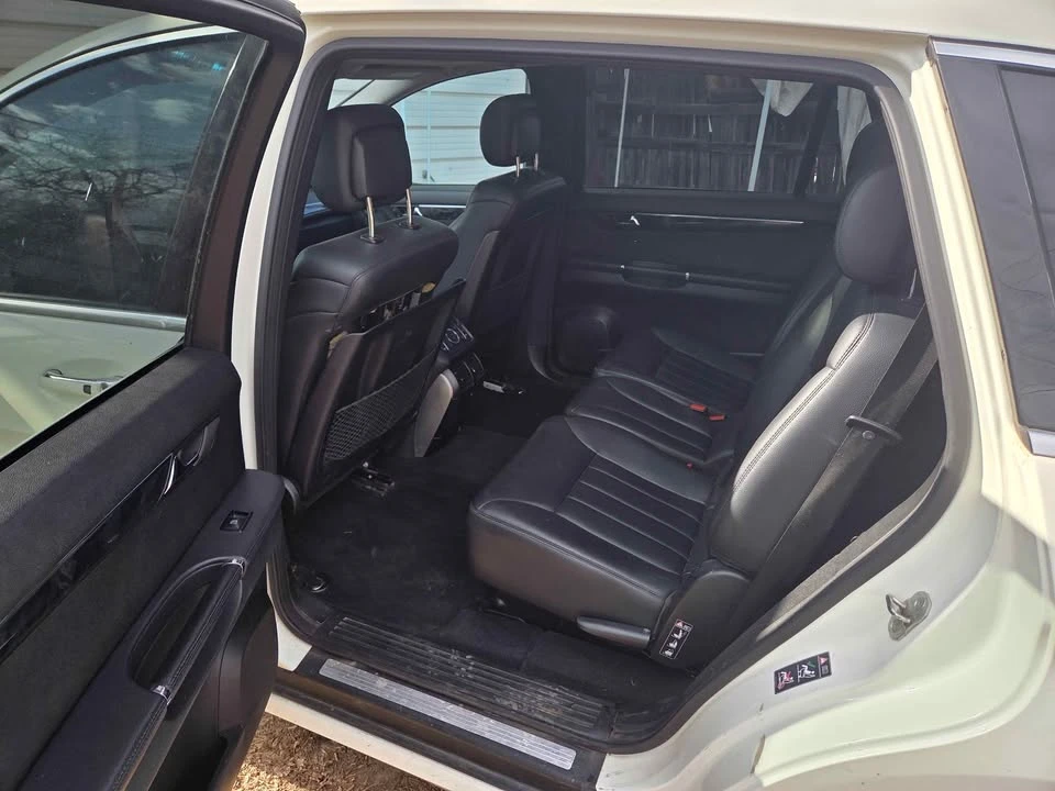 2010 Mercedes-Benz W251 R-Class - Image 3 of 10