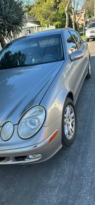 2005 Mercedes-Benz W211 E-Class - Image 2 of 4