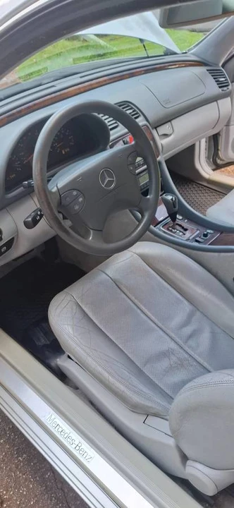 2001 Mercedes-Benz C-Class - Image 8 of 12