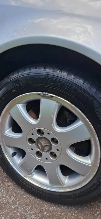 2001 Mercedes-Benz C-Class - Image 6 of 12