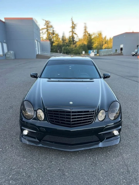 Mercedes-Benz E-Class - Image 9 of 9