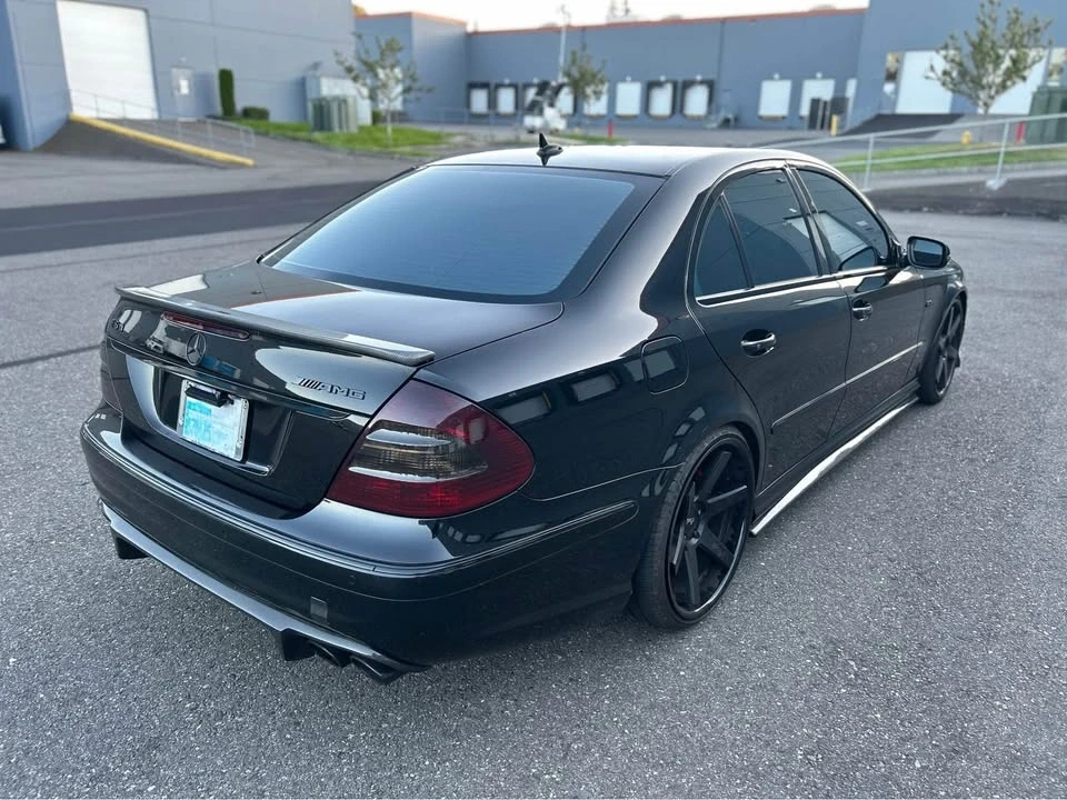 Mercedes-Benz E-Class - Image 2 of 9