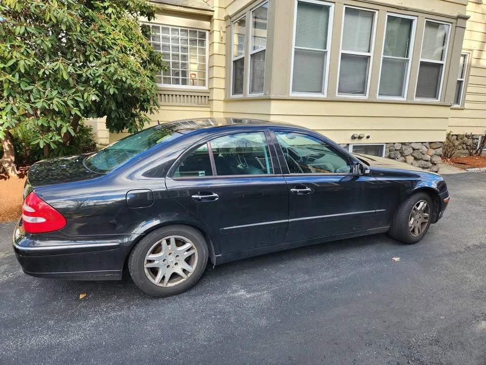 2004 Mercedes-Benz W211 E-Class - Image 3 of 4