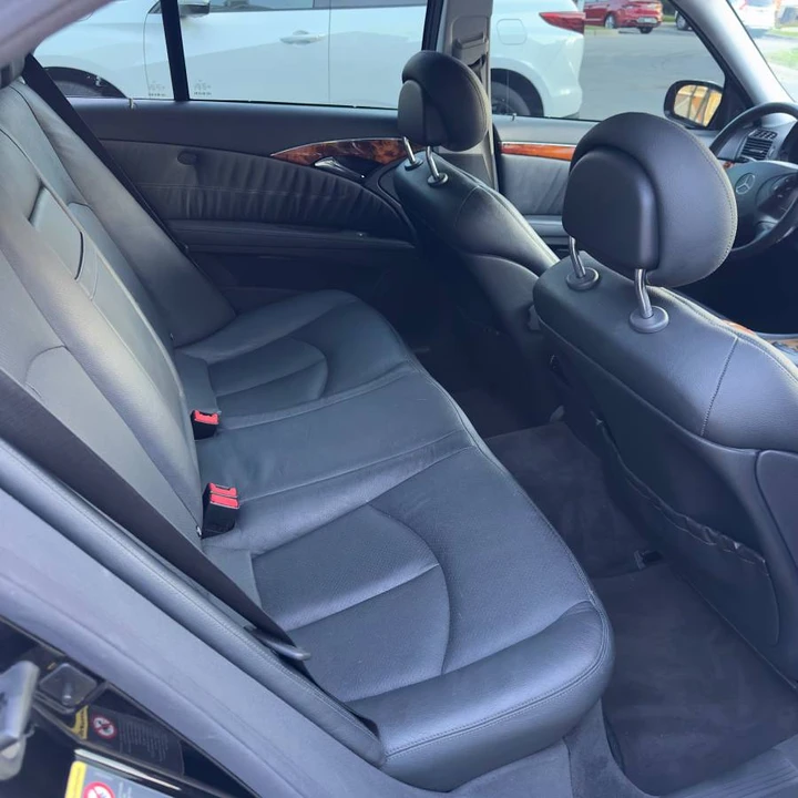 2003 Mercedes-Benz W211 E-Class - Image 12 of 21