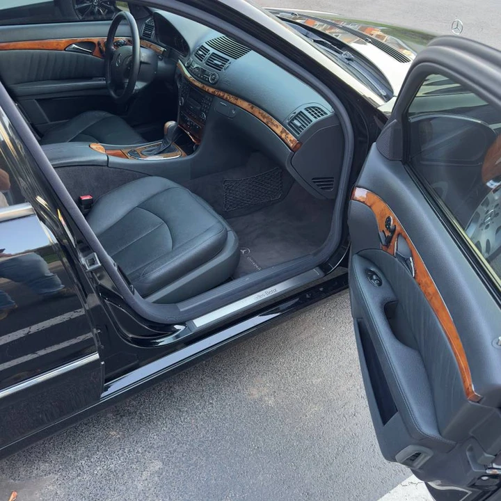 2003 Mercedes-Benz W211 E-Class - Image 11 of 21