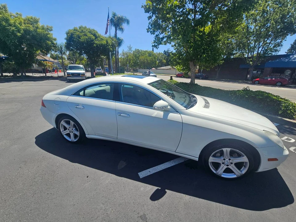 2007 Mercedes-Benz C219 CLS-Class - Image 2 of 7
