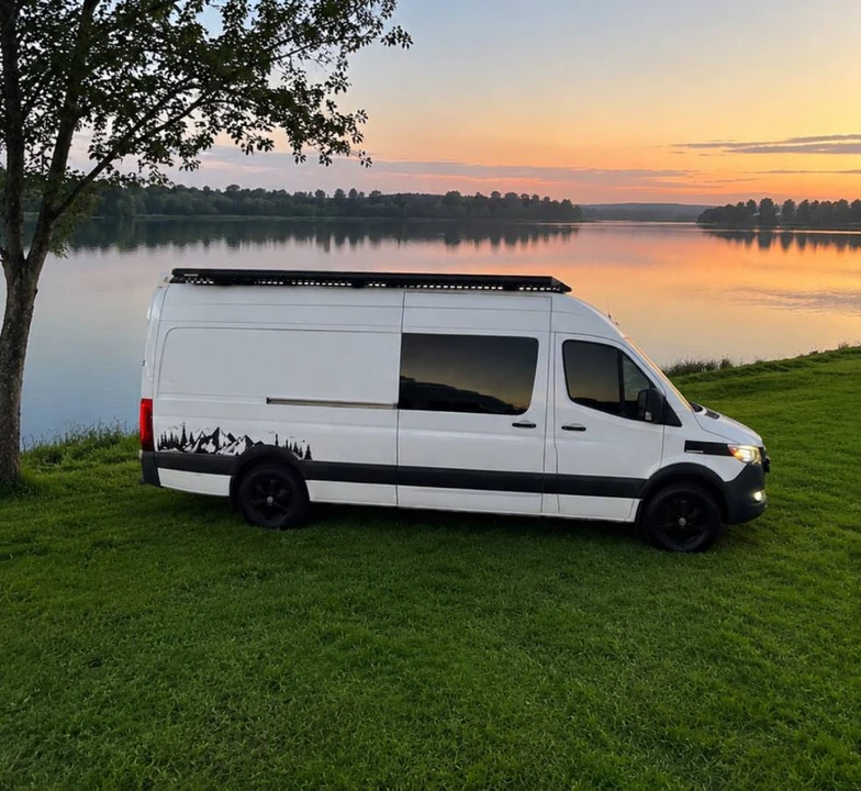2019 Mercedes-Benz VS30 Sprinter - Image 3 of 14